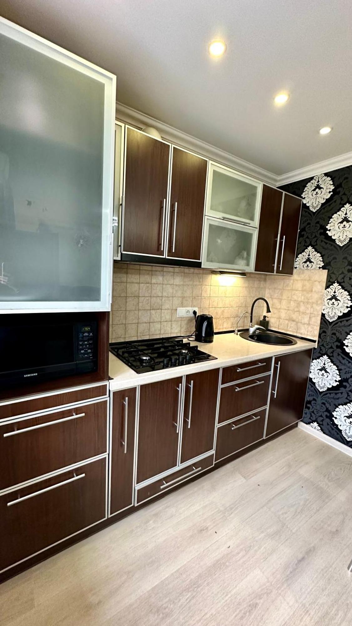 Apartment On Nauki Avenue 102 นิปโปร ภายนอก รูปภาพ